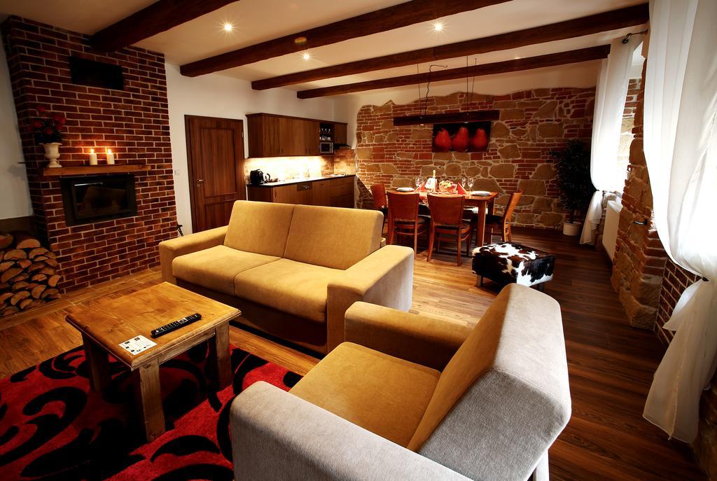 Apartments&Suites Žlutá Hruška Plzeň Extérieur photo
