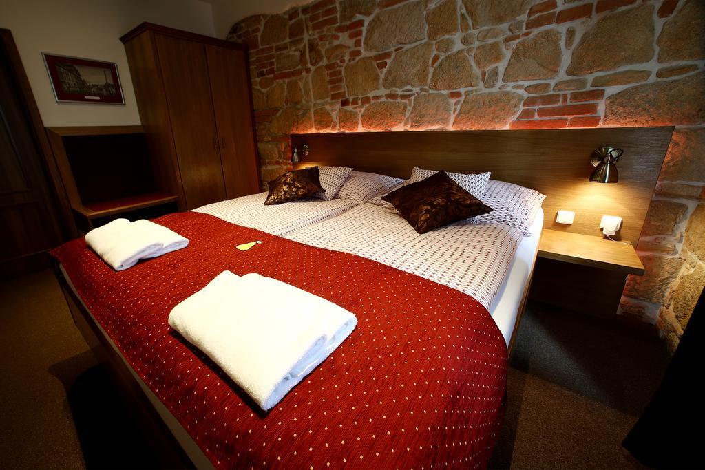 Apartments&Suites Žlutá Hruška Plzeň Extérieur photo