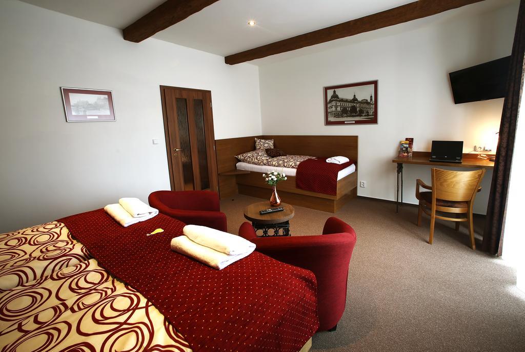 Apartments&Suites Žlutá Hruška Plzeň Extérieur photo